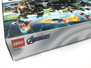 Avengers Helicarrier 76153