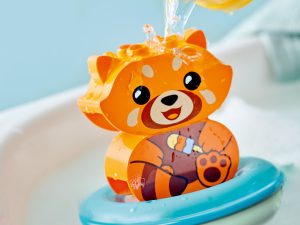 Mijn eerste pret in bad: Drijvende Rode Panda 10964