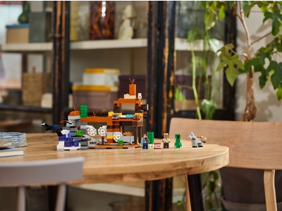 LEGO 21263 Minecraft De woestenijmijnschacht